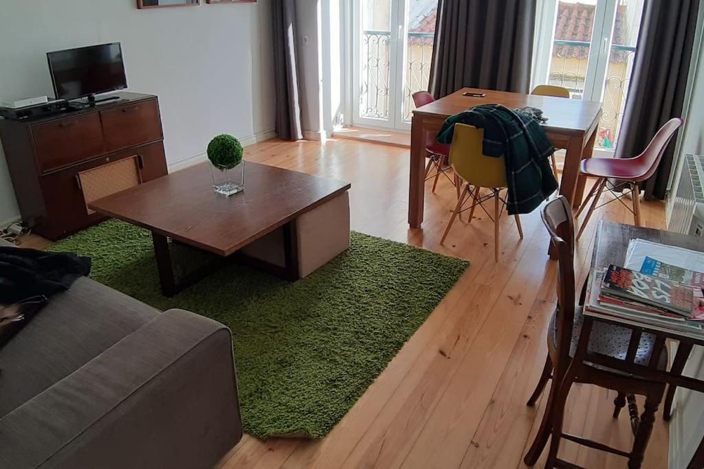 Two Bedroom Apt In Historic Location! Close To The River Lisboa Εξωτερικό φωτογραφία